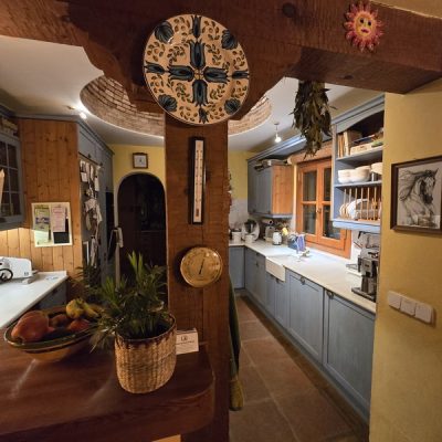 finca-alqueria-kitchen